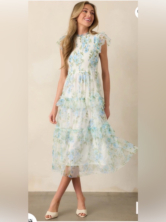 By The River Dresses & Skirts - By The River BLUE FLORAL FLUTTER SLEEVE MIDI DRESS Size Medium